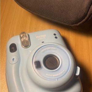 Instax 11! Like NEW